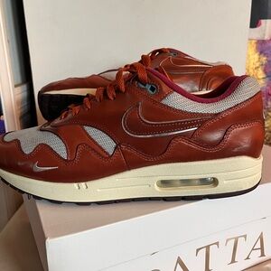 Nike Air Max 1 Patta Leather Sneakers - Brown and Gray